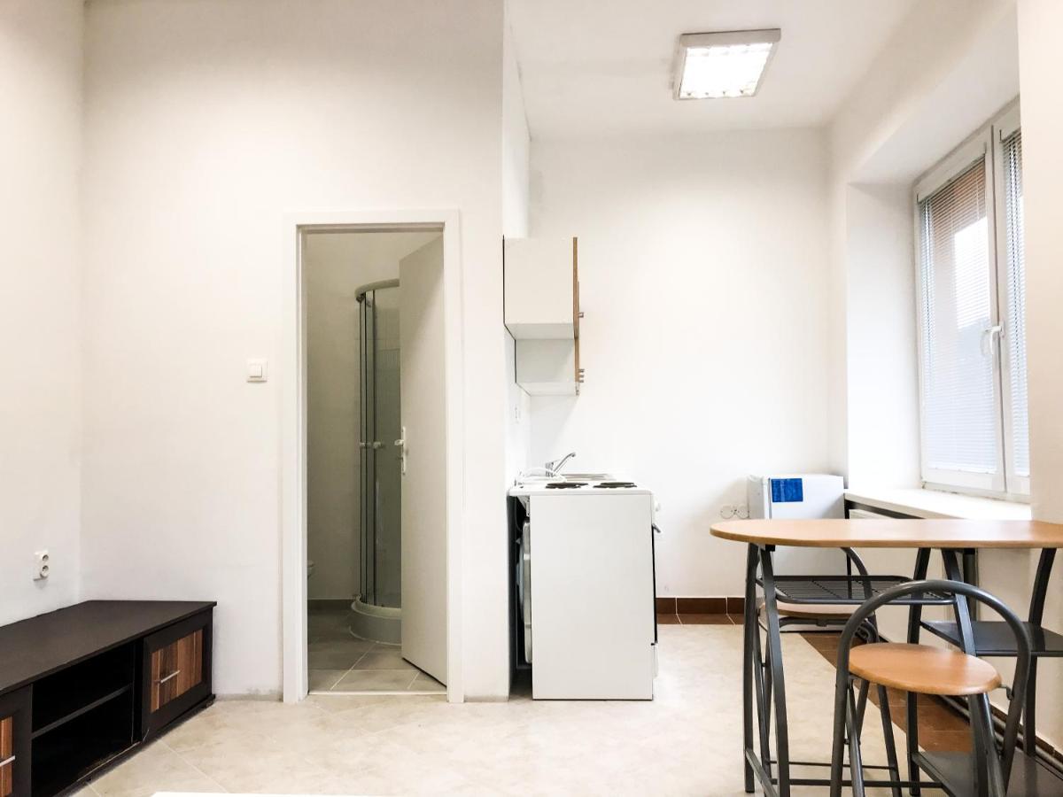 Apartmany Alzuz Ruzomberok Ngoại thất bức ảnh